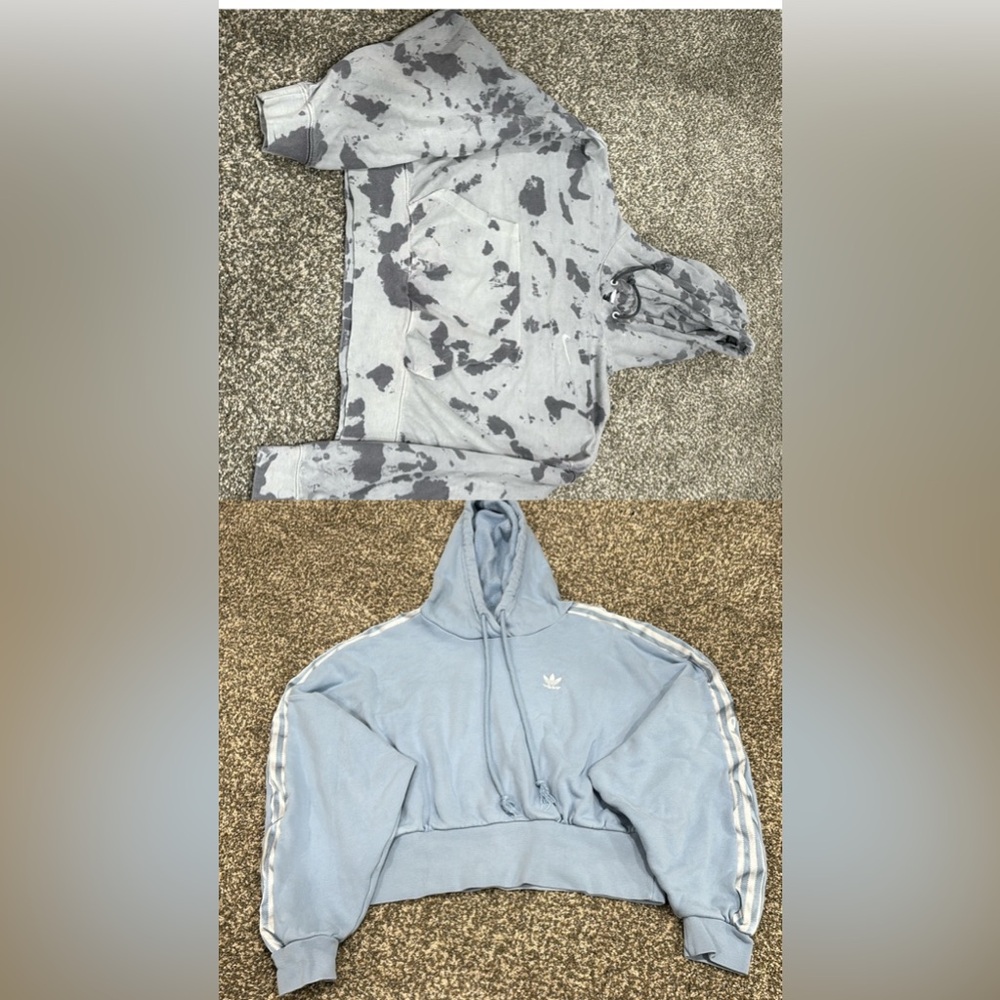 Adidas& Nike BUNDLE
GREY- Nike
LIGHT BLUE-Adidas